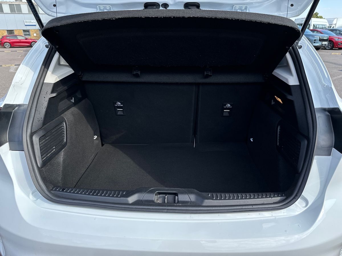 Used Ford Focus 2023 for sale - 76984042: Photo 34