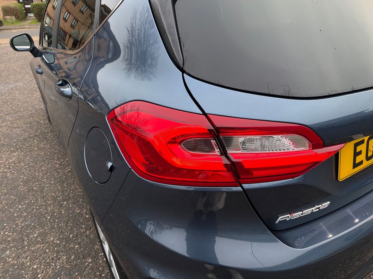 Used Ford Fiesta 2018 for sale - 77070890: Photo 33