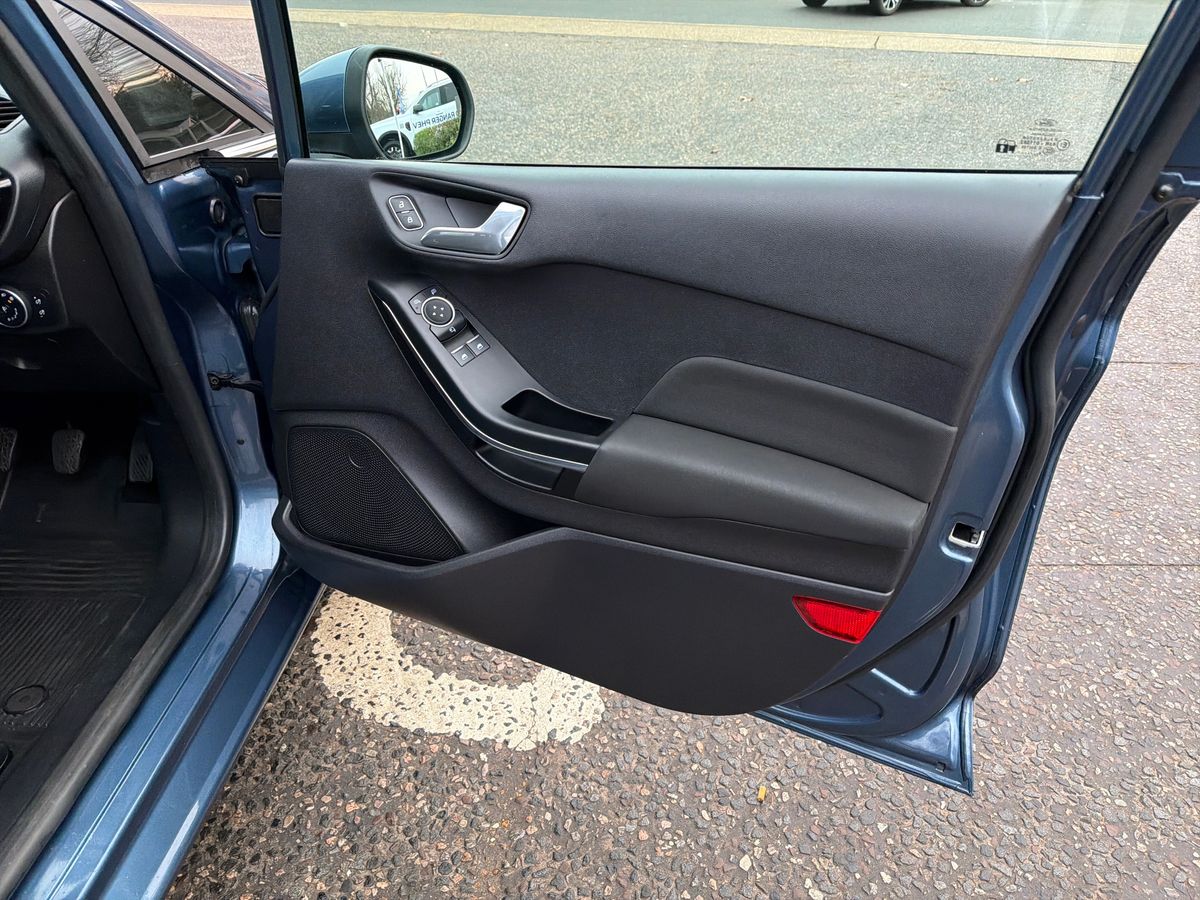 Used Ford Fiesta 2018 for sale - 77070890: Photo 35