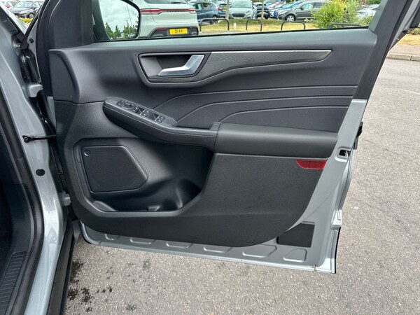 Used Ford Kuga 2024 for sale - 75451847: Photo 35