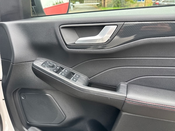 Used Ford Kuga 2023 for sale - 76208963: Photo 25