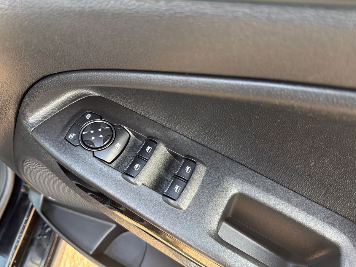 Used Ford Ecosport 2023 for sale - 77810211: Photo 25