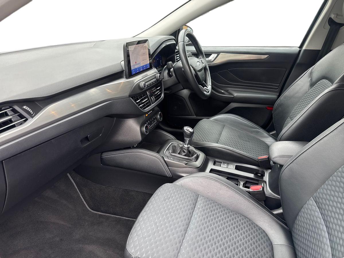 Used Ford Focus 2021 for sale - 76055746: Photo 11