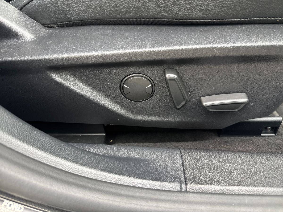 Used Ford Focus 2021 for sale - 76055746: Photo 30