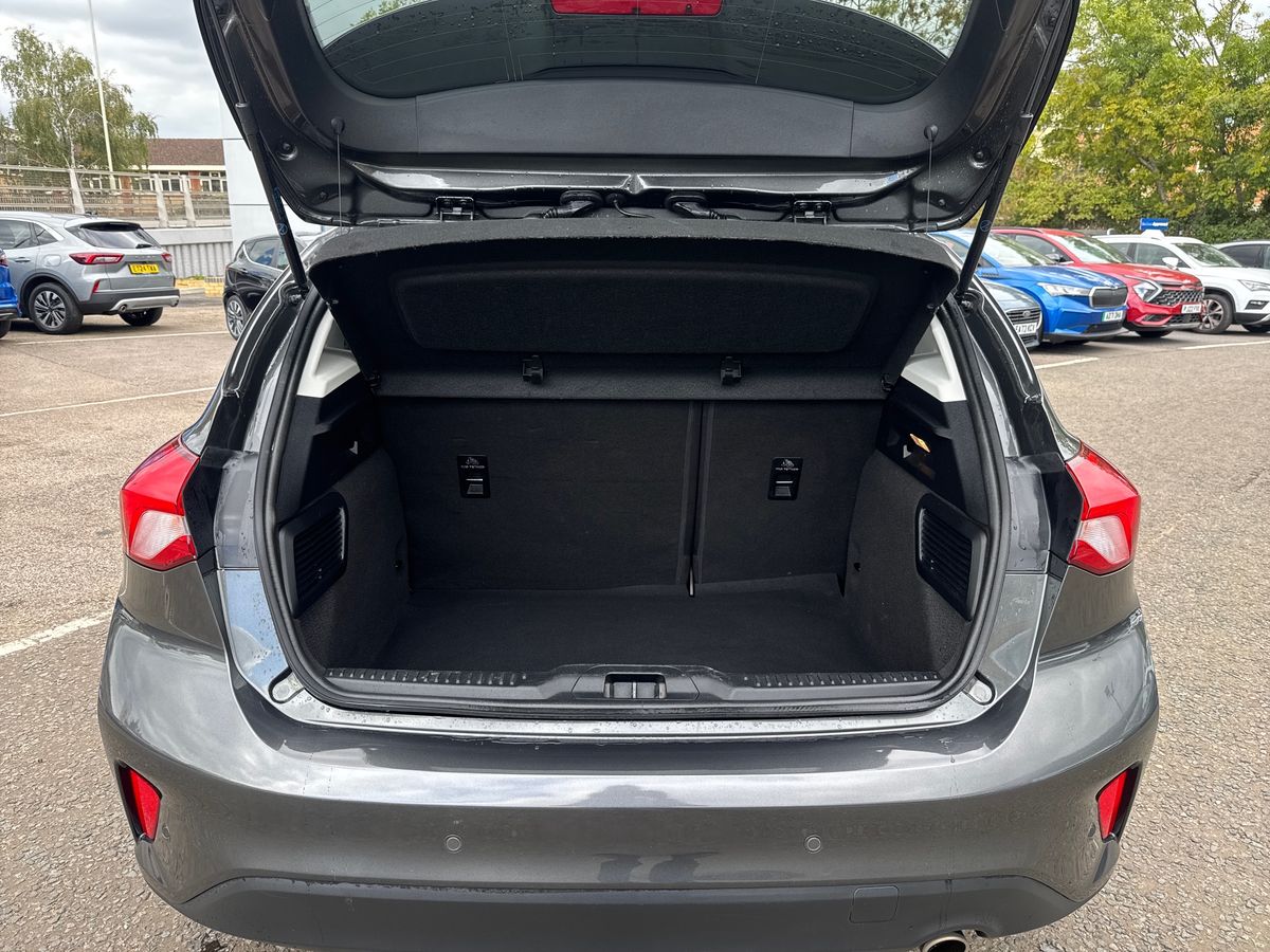 Used Ford Focus 2021 for sale - 76055746: Photo 34