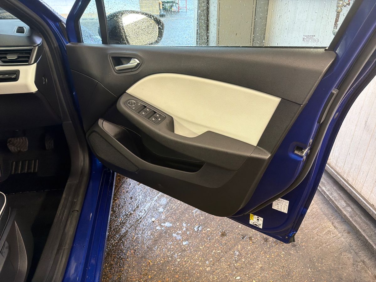 Used Renault Clio 2022 for sale - 77698252: Photo 35