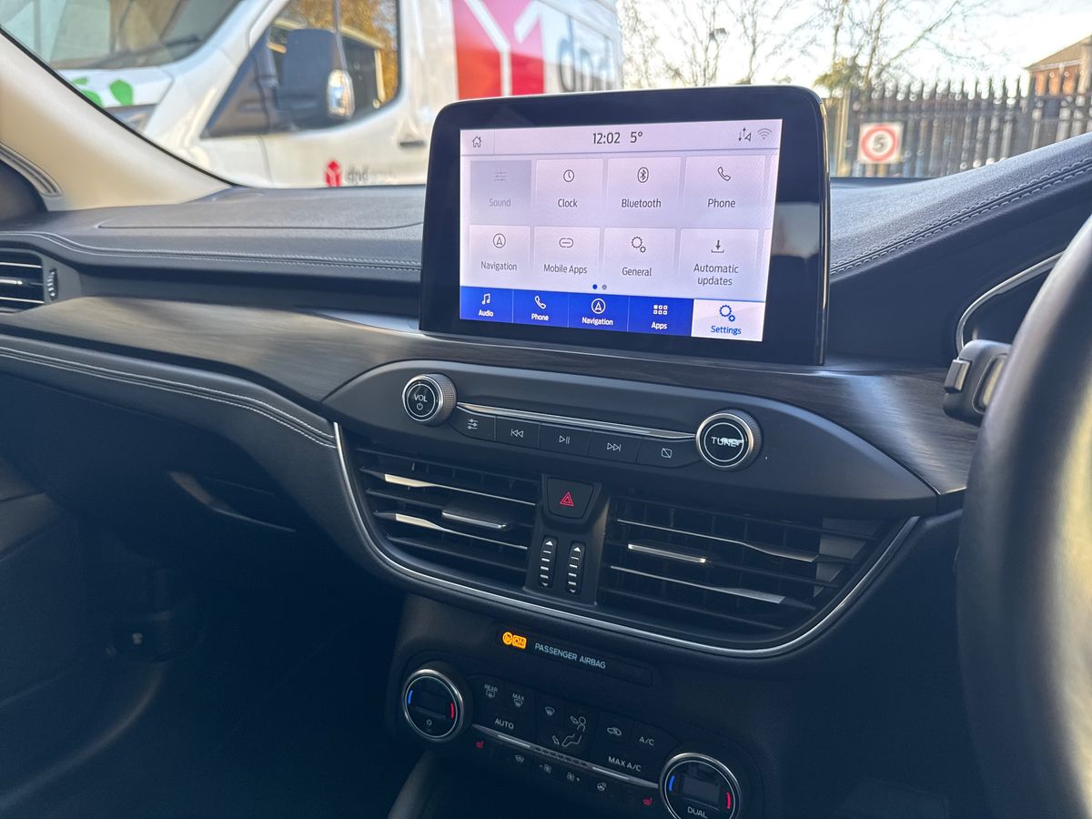 Used Ford Focus 2021 for sale - 76907886: Photo 19