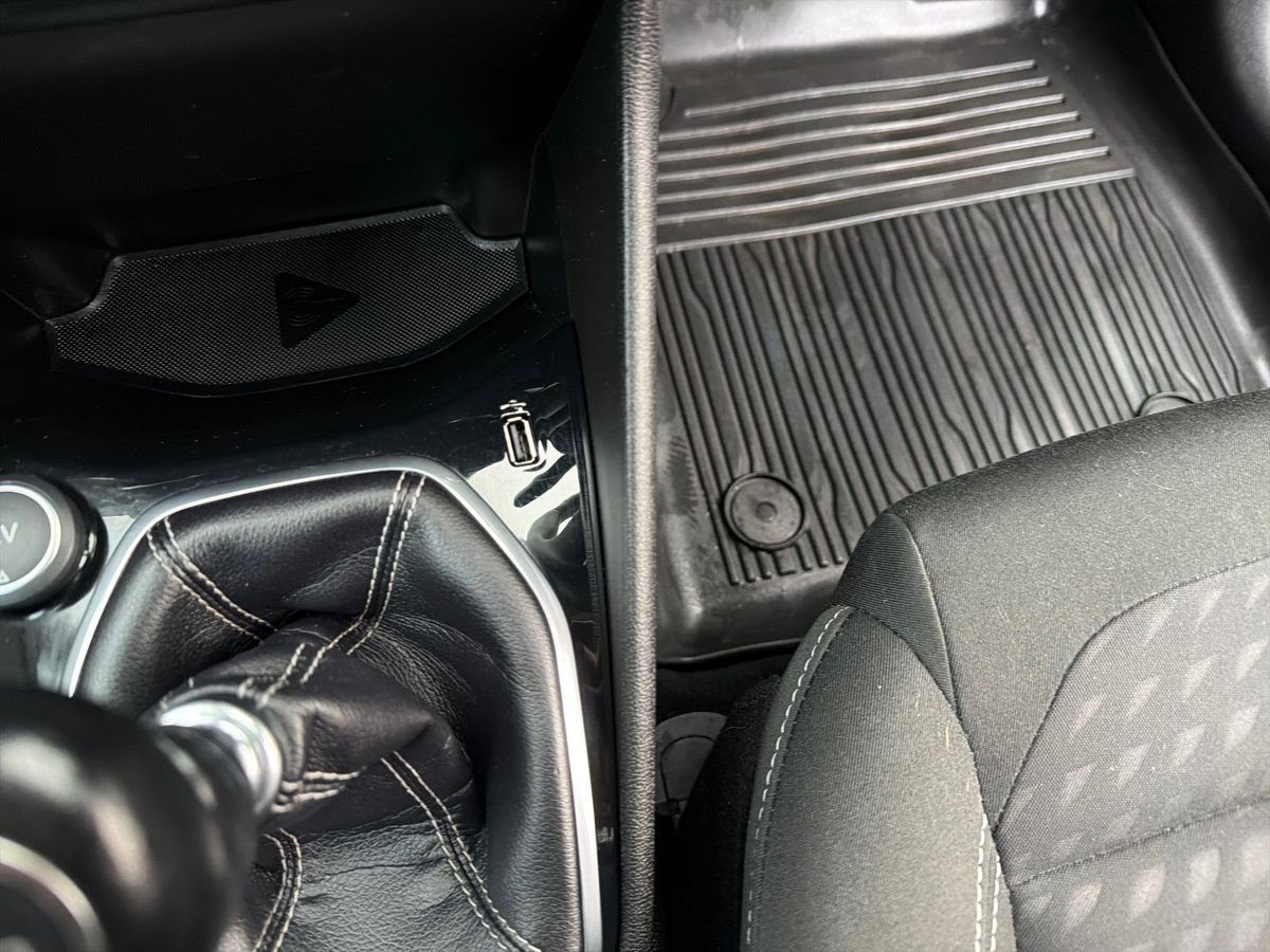 Used Ford Fiesta 2018 for sale - 77105823: Photo 24