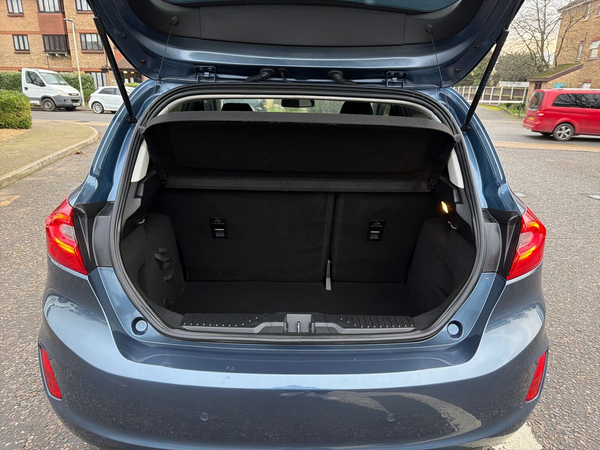 Used Ford Fiesta 2018 for sale - 77105823: Photo 34