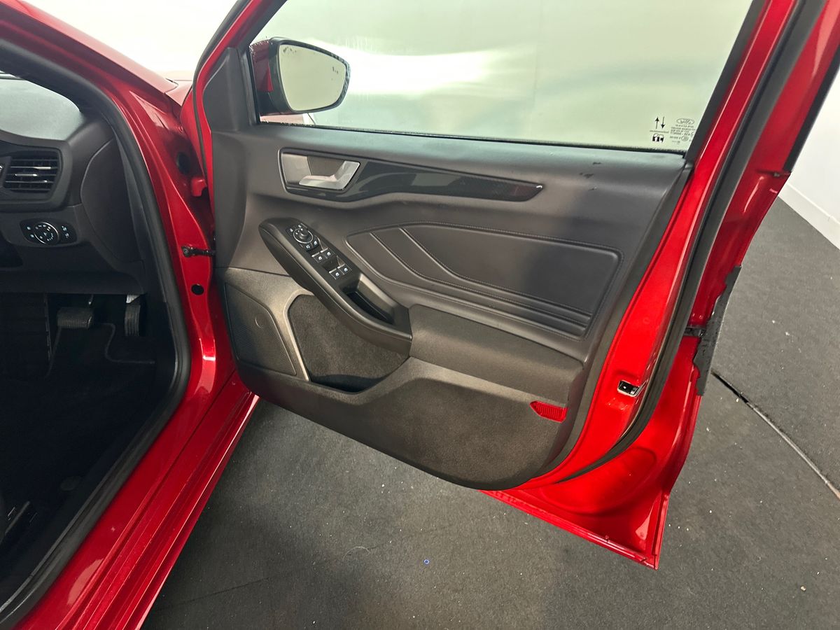 Used Ford Focus 2024 for sale - 76338760: Photo 35