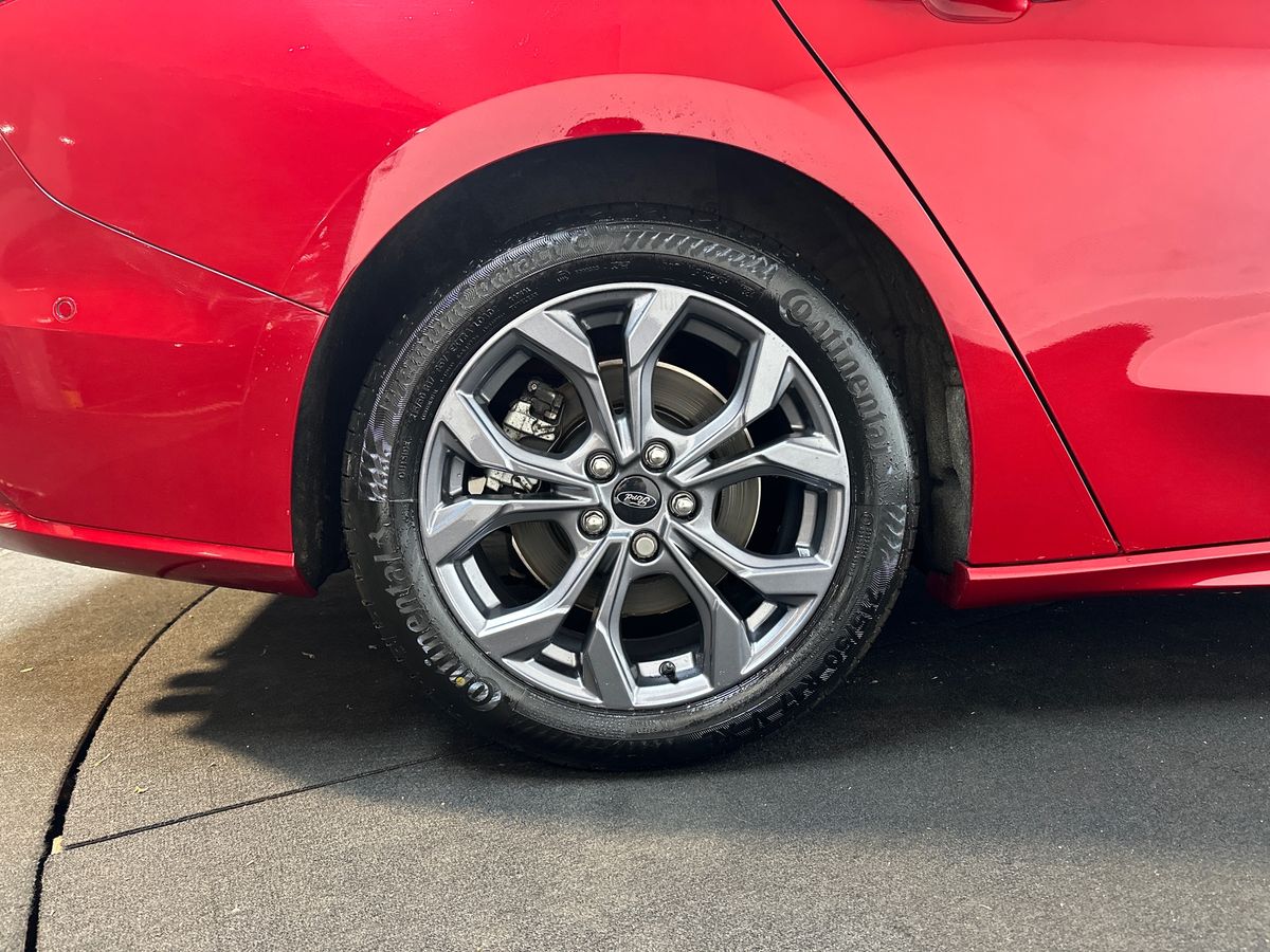 Used Ford Focus 2024 for sale - 76338760: Photo 9