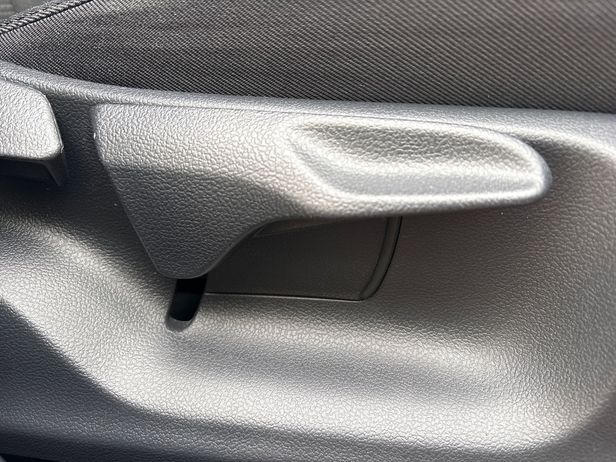 Used Toyota Yaris 2024 for sale - 78074286: Photo 30