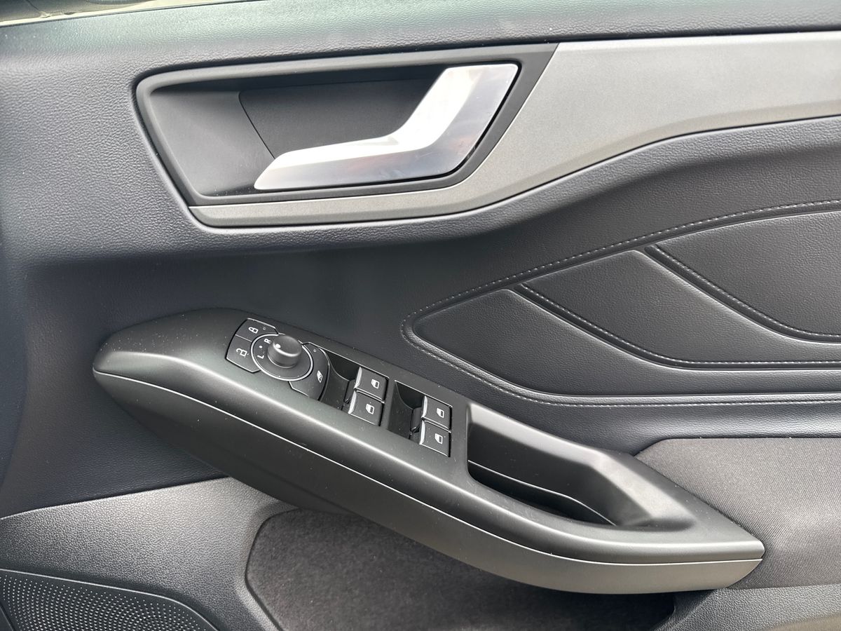 Used Ford Focus 2022 for sale - 76487389: Photo 25