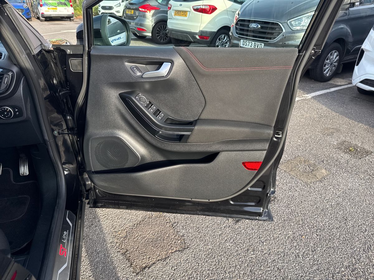 Used Ford Puma 2020 for sale - 76466220: Photo 35