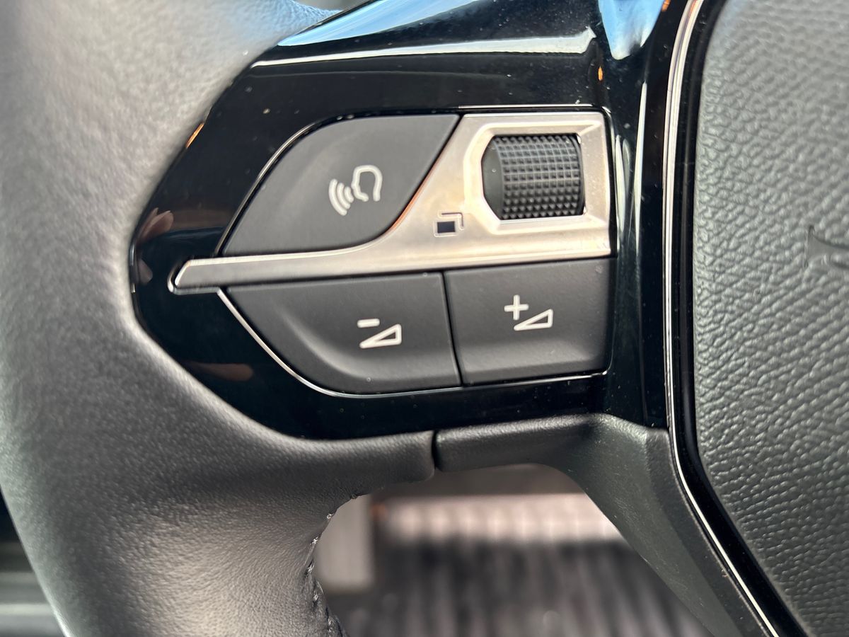 Used Peugeot 208 2024 for sale - 77210116: Photo 26