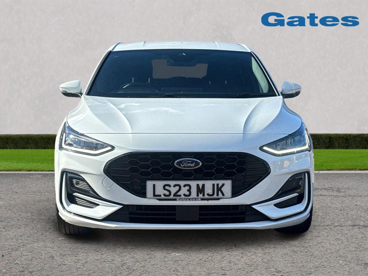 Used Ford Focus 2023 for sale - 76372747: Photo 2