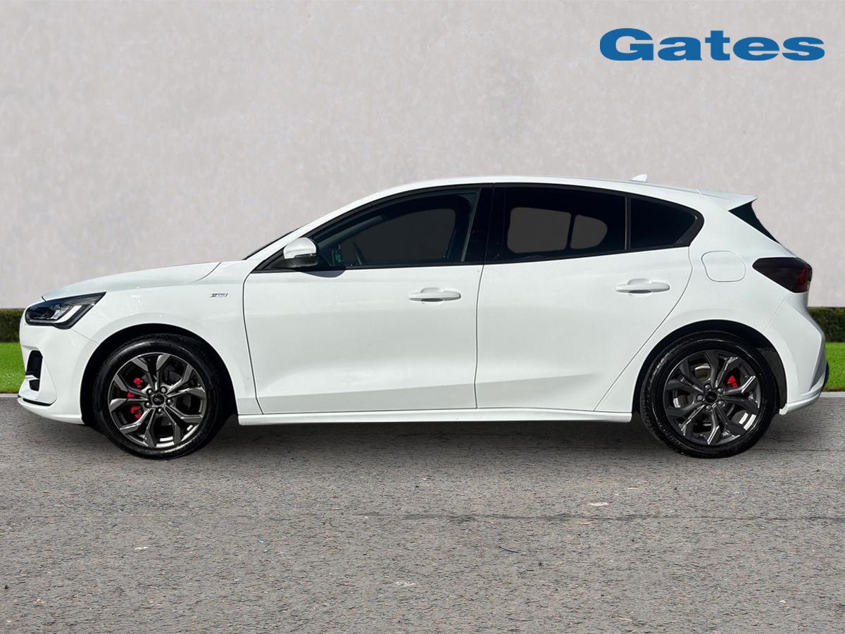 Used Ford Focus 2023 for sale - 76372747: Photo 4