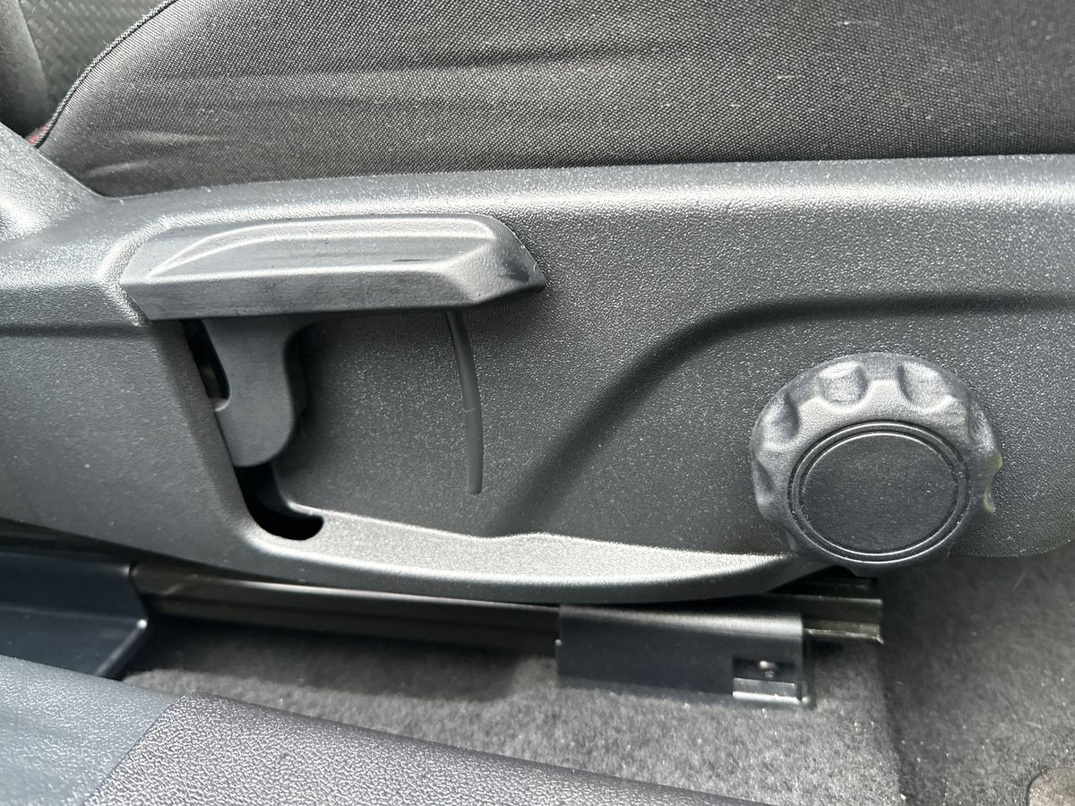 Used Ford Focus 2024 for sale - 78172750: Photo 30