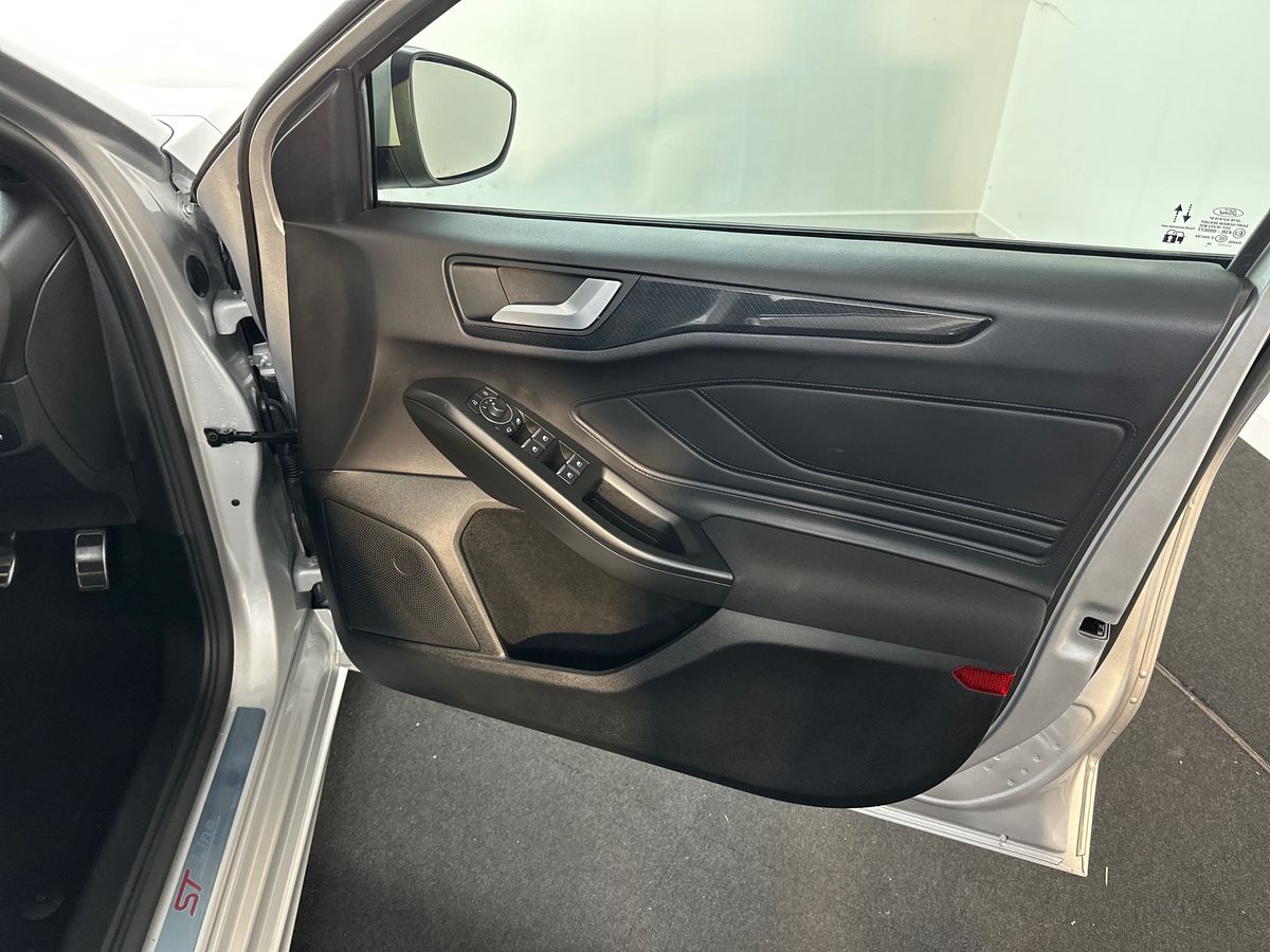 Used Ford Focus 2024 for sale - 78172750: Photo 35