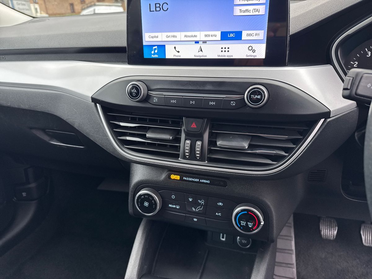 Used Ford Focus 2019 for sale - 76928018: Photo 22