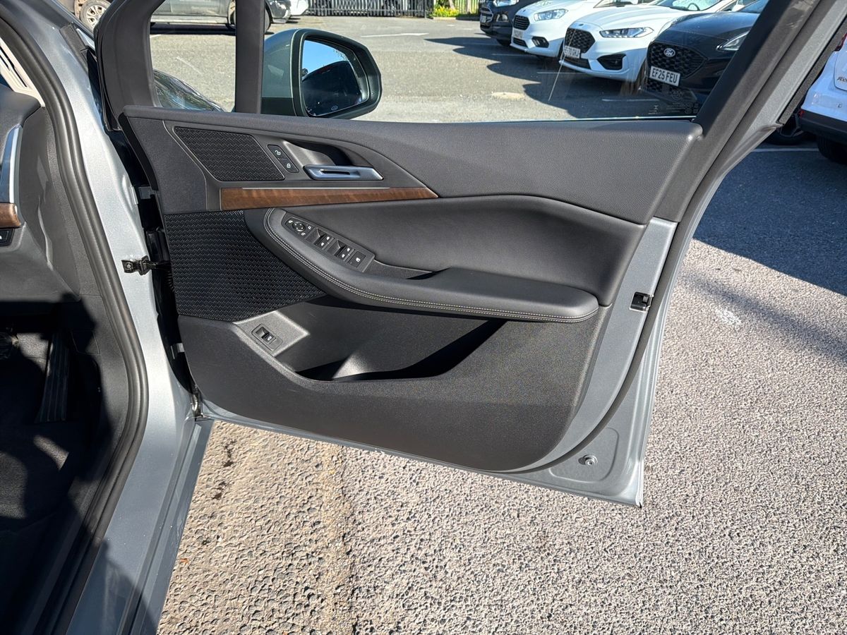 Used BMW 2 Series 2024 for sale - 78152518: Photo 35