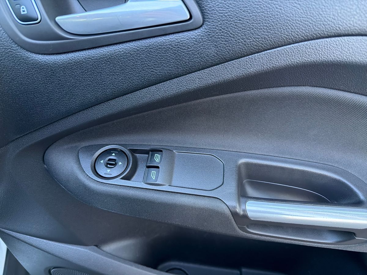 Used Ford C-Max 2017 for sale - 77010301: Photo 25