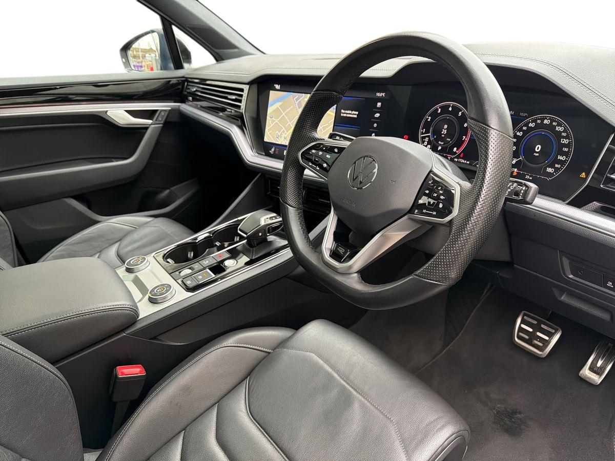 Used Volkswagen Touareg 2022 for sale - 77247959: Photo 10