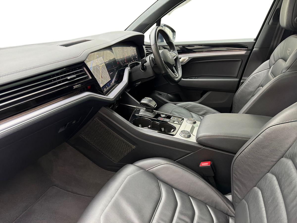 Used Volkswagen Touareg 2022 for sale - 77247959: Photo 11