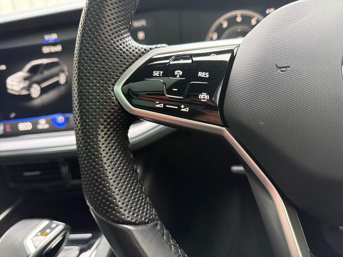 Used Volkswagen Touareg 2022 for sale - 77247959: Photo 26