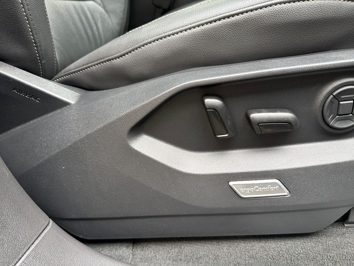 Used Volkswagen Touareg 2022 for sale - 77247959: Photo 30