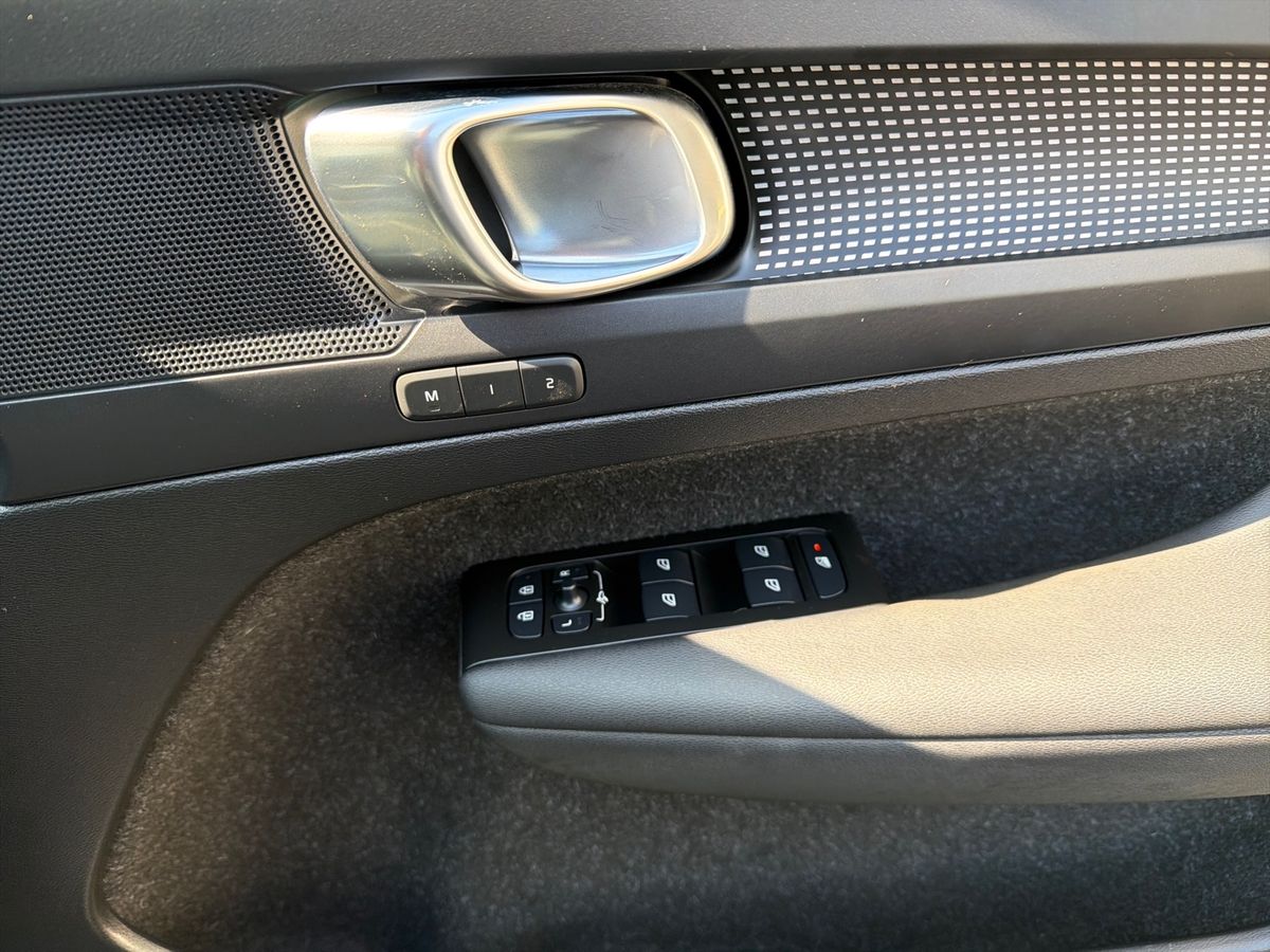 Used Volvo XC40 2021 for sale - 77959966: Photo 25