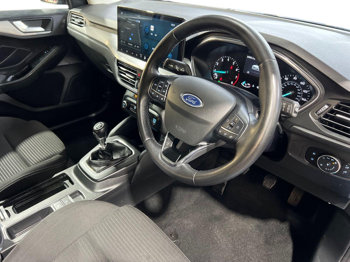Used Ford Focus 2023 for sale - 75992805: Photo 10