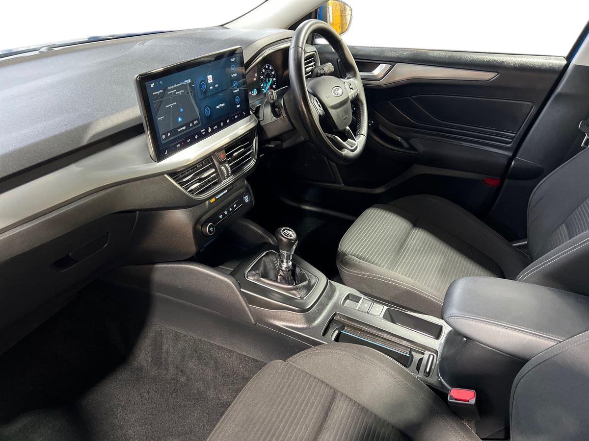 Used Ford Focus 2023 for sale - 75992805: Photo 11