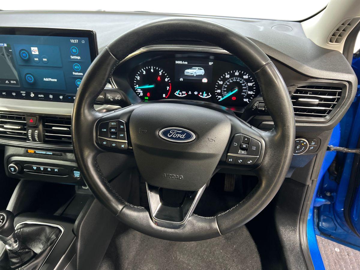Used Ford Focus 2023 for sale - 75992805: Photo 17