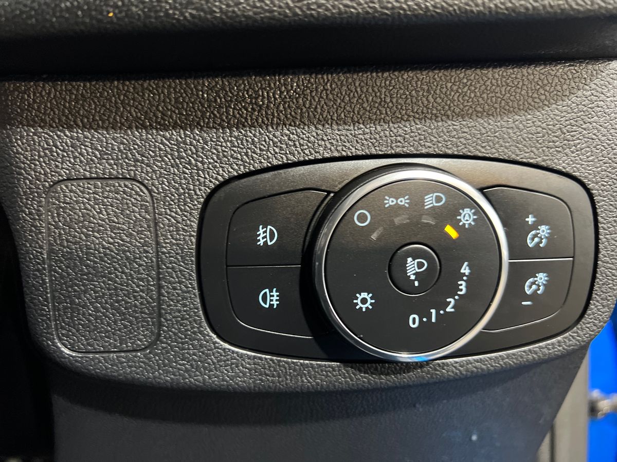 Used Ford Focus 2023 for sale - 75992805: Photo 23