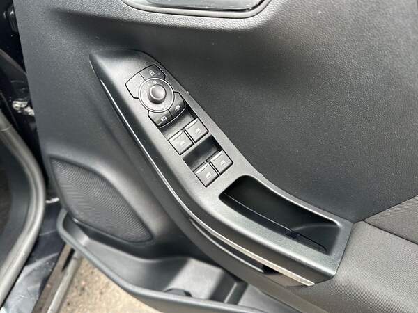 Used Ford Puma 2023 for sale - 76079451: Photo 25