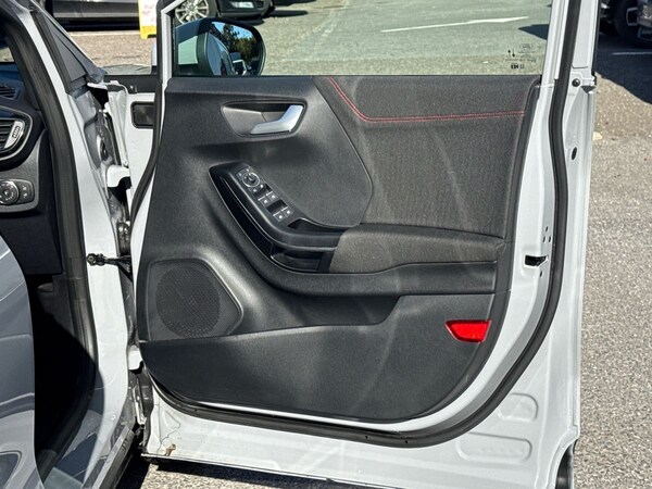 Used Ford Puma 2023 for sale - 76033903: Photo 35