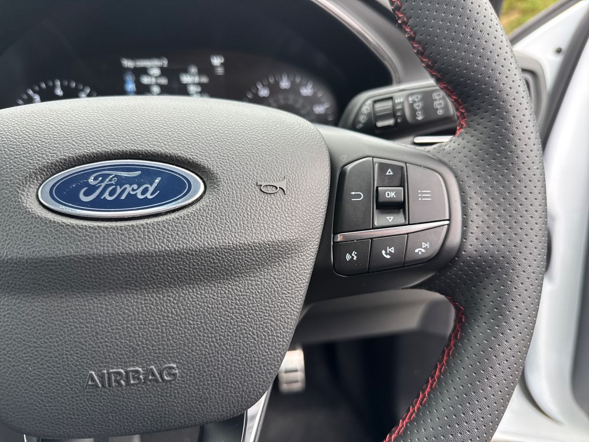 Used Ford Focus 2023 for sale - 76079344: Photo 27