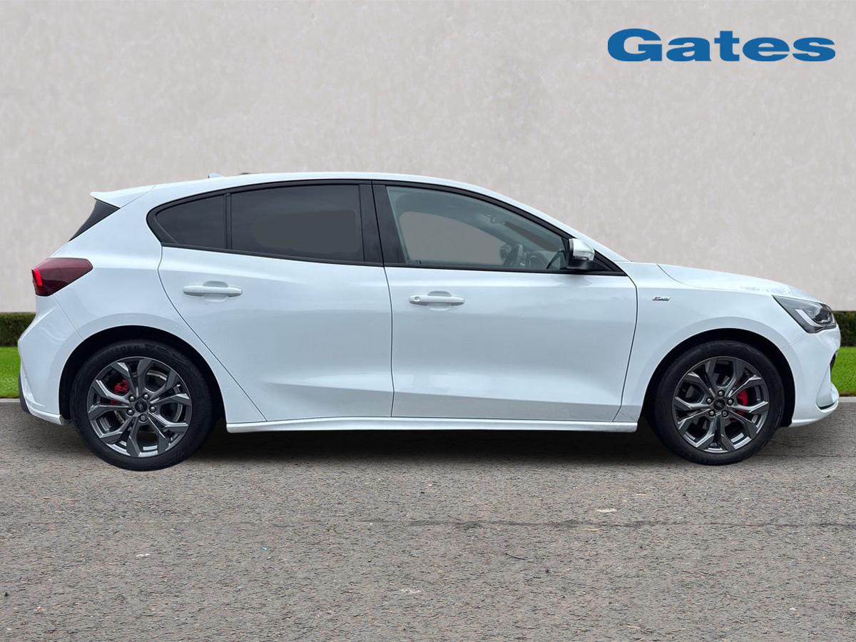 Used Ford Focus 2023 for sale - 76079344: Photo 8