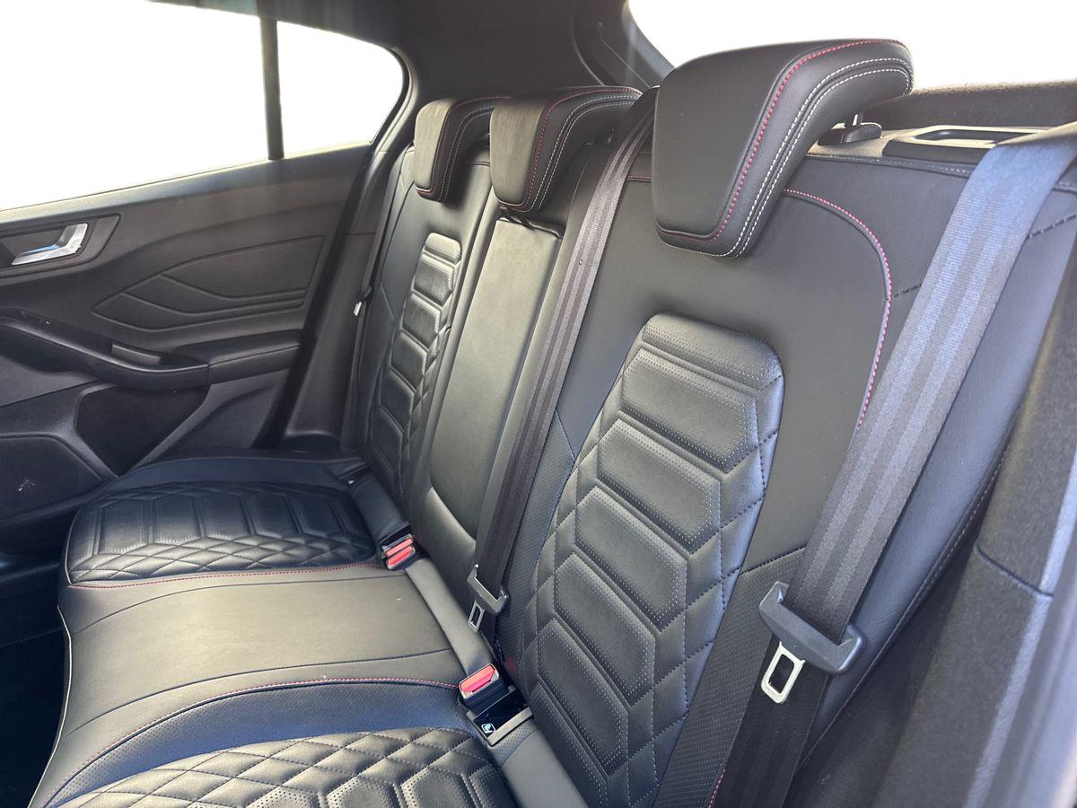 Used Ford Focus 2023 for sale - 76647791: Photo 14