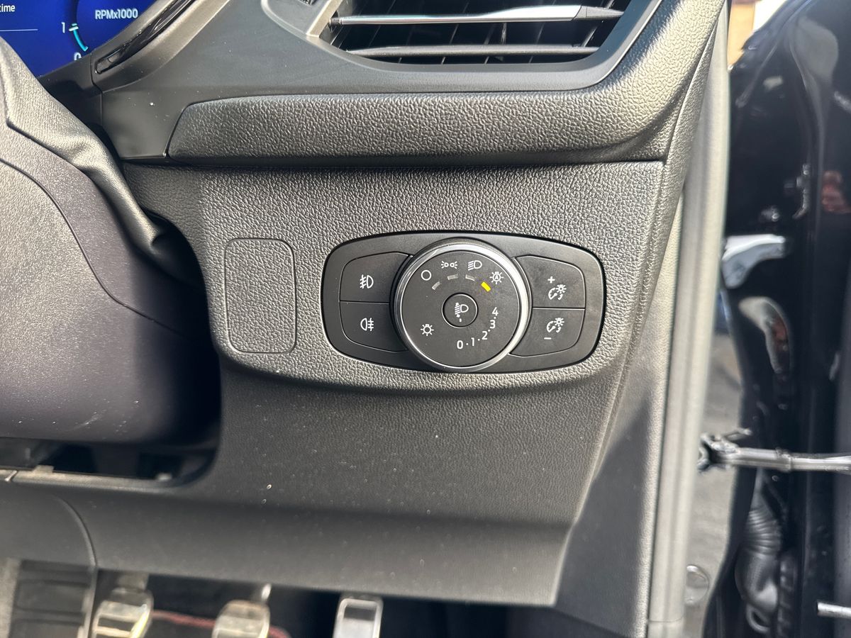 Used Ford Focus 2023 for sale - 76647791: Photo 23