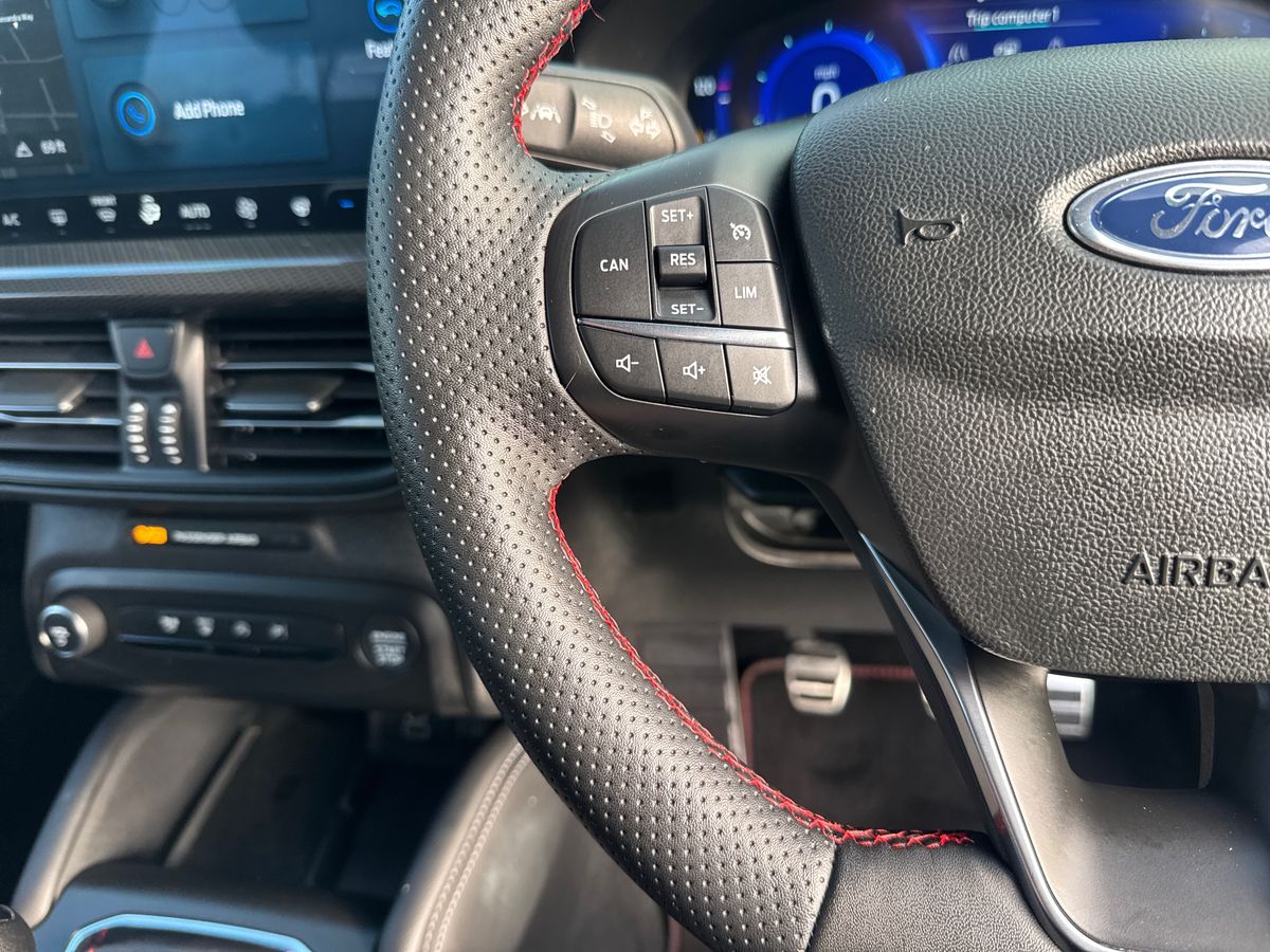 Used Ford Focus 2023 for sale - 76647791: Photo 26