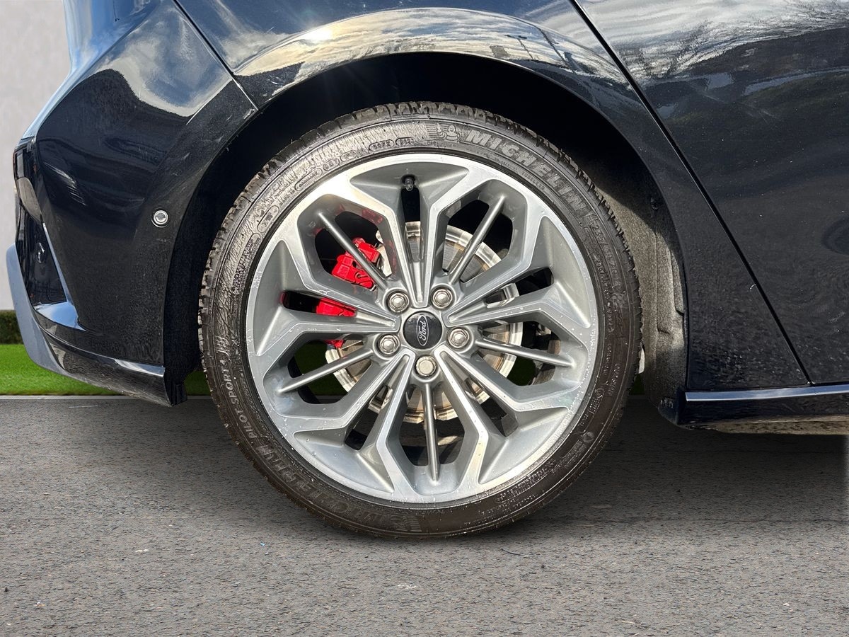 Used Ford Focus 2023 for sale - 76647791: Photo 9