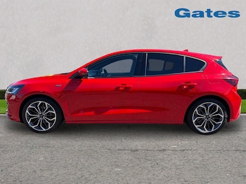 Used Ford Focus 2023 for sale - 78596204: Photo