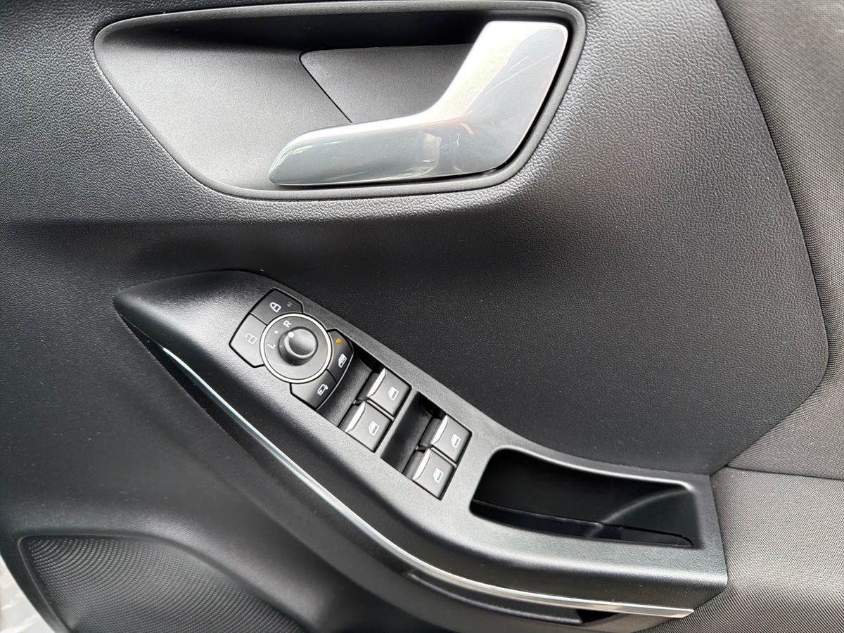 Used Ford Puma 2023 for sale - 78172670: Photo 25