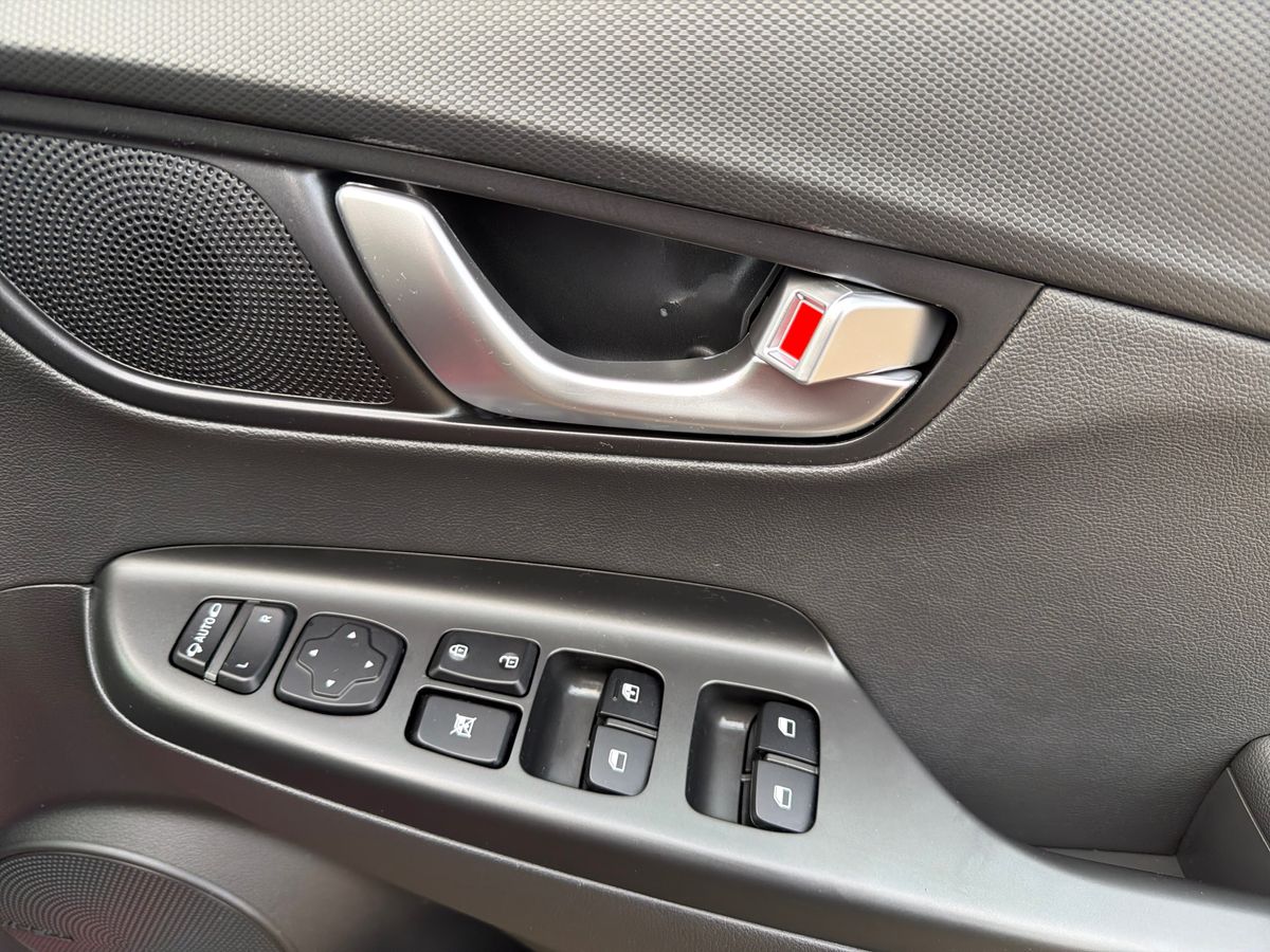 Used Hyundai KONA 2022 for sale - 77025342: Photo 25