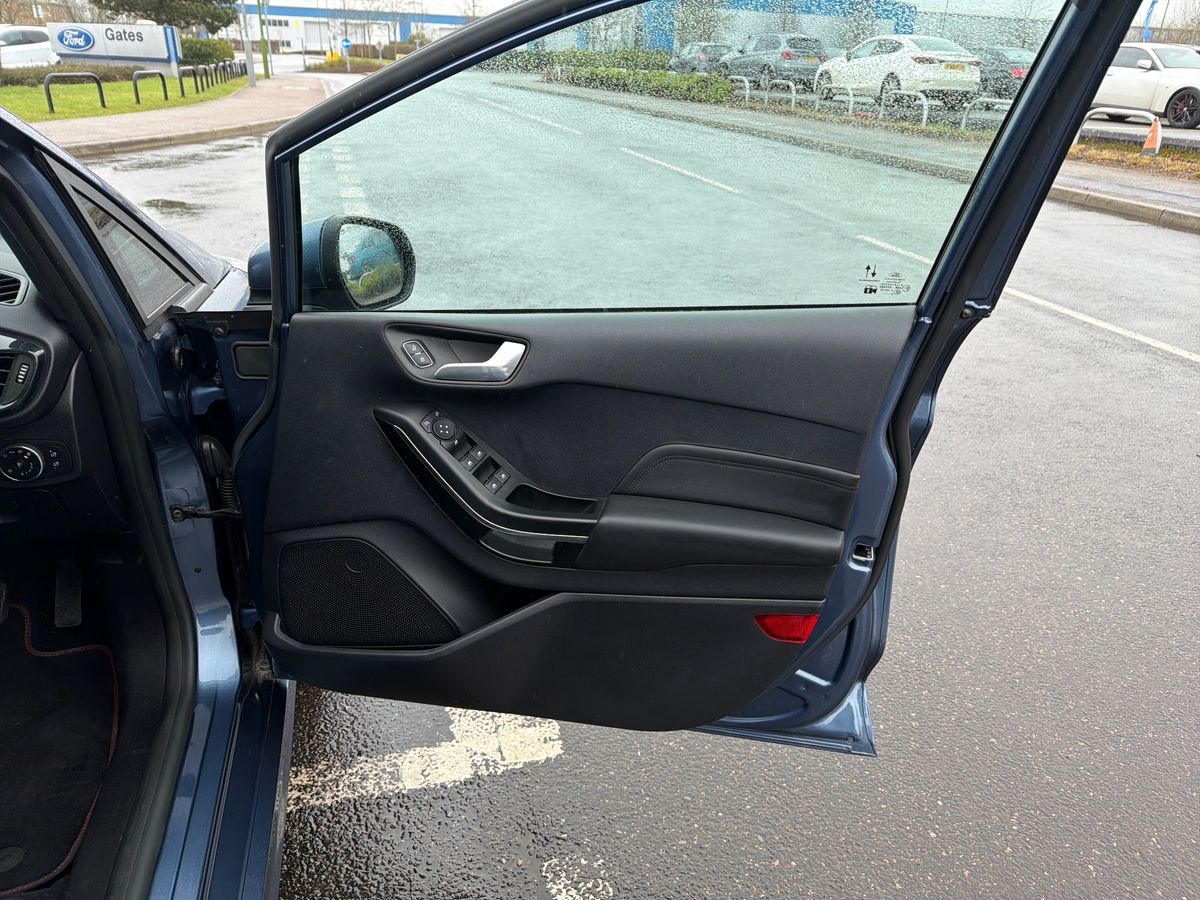 Used Ford Fiesta 2023 for sale - 77627540: Photo 35