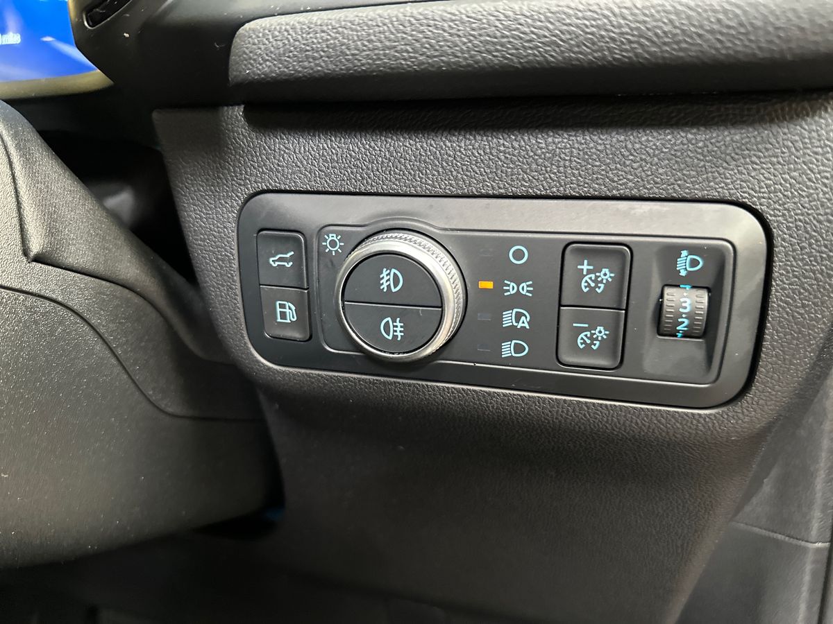 Used Ford Kuga 2022 for sale - 76602937: Photo 23