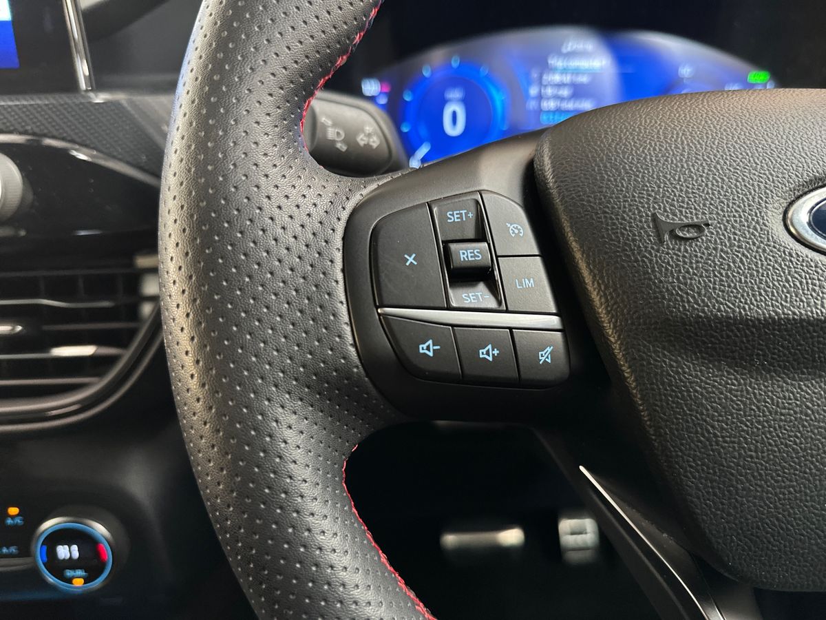 Used Ford Kuga 2022 for sale - 76602937: Photo 26