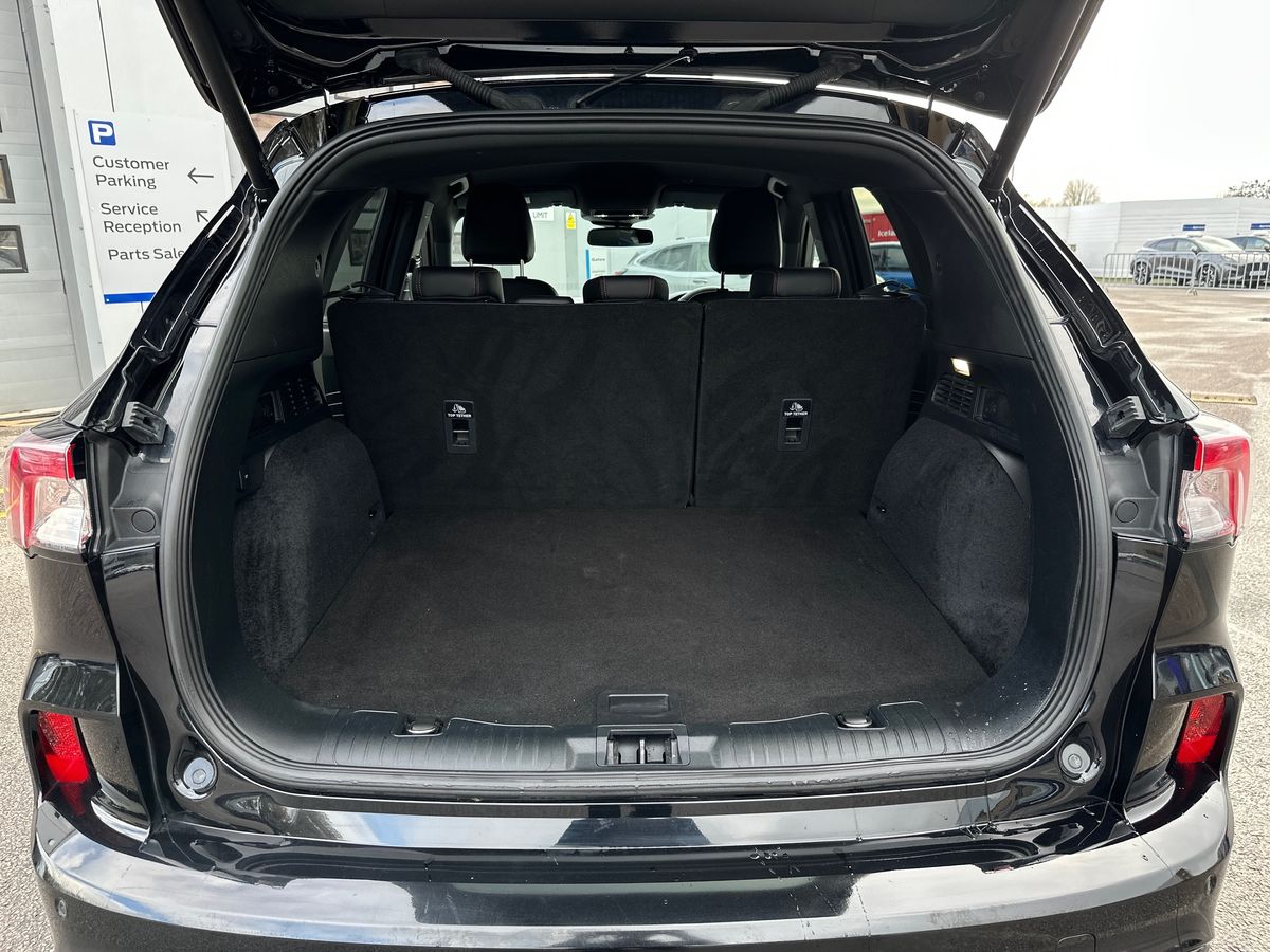 Used Ford Kuga 2022 for sale - 76602937: Photo 34